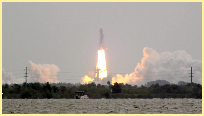 Letzter Space-Shuttle Start : 
Atlantis (STS135) am 8. Juli 2011